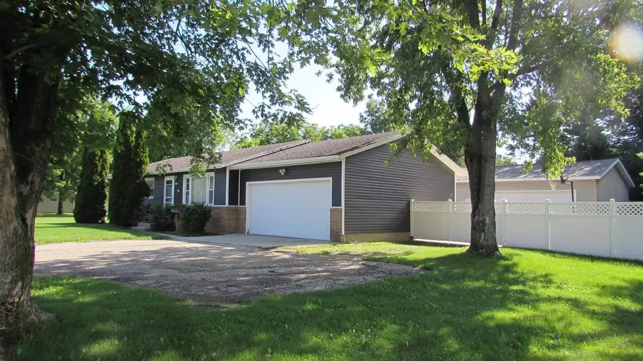 2387 S Park Avenue, Beloit, WI 53511 - #3