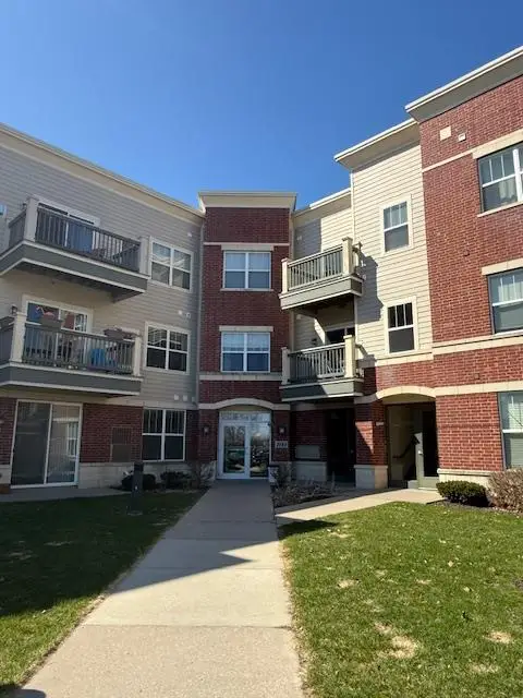 5198 SASSAFRAS Drive #205, Fitchburg, WI 53711
