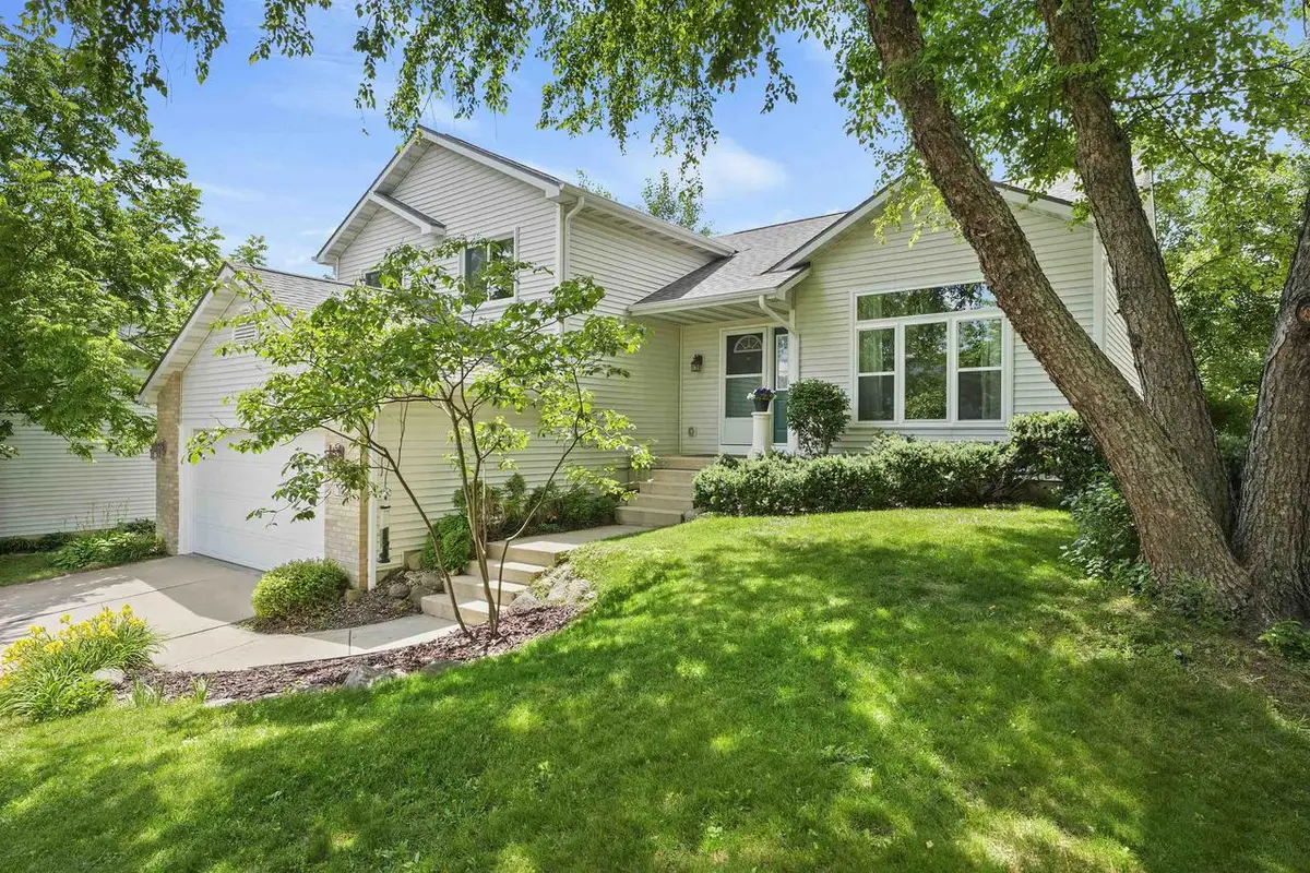 10 Byars Circle, Madison, WI 53719 - #1