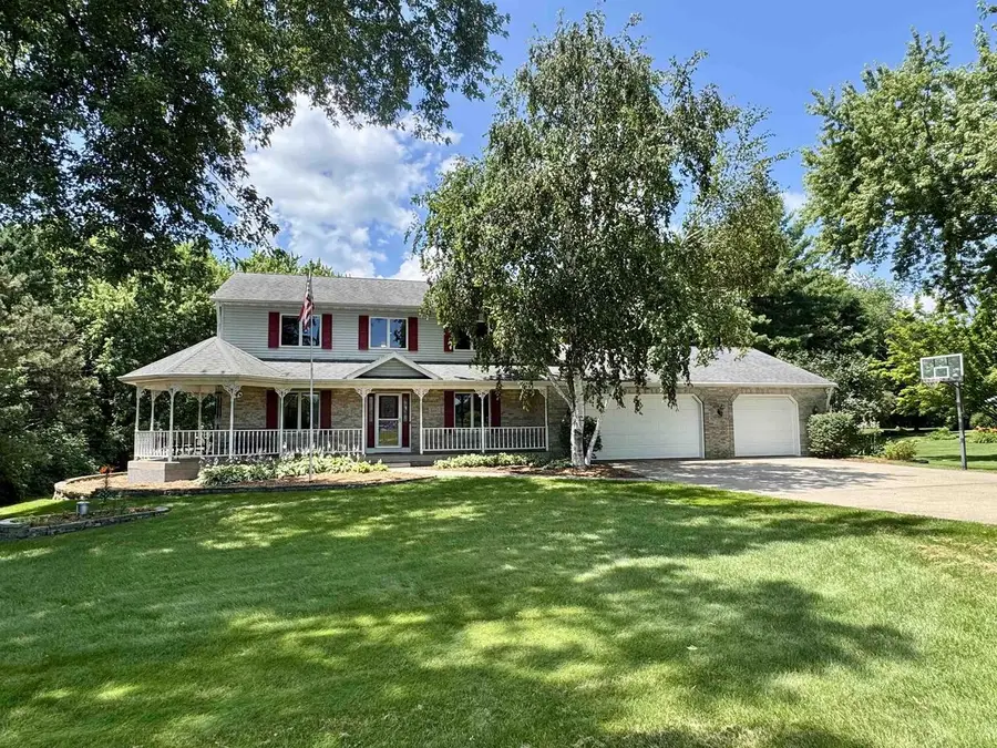 6443 Hickory Lane, Waunakee, WI 53597 - #3