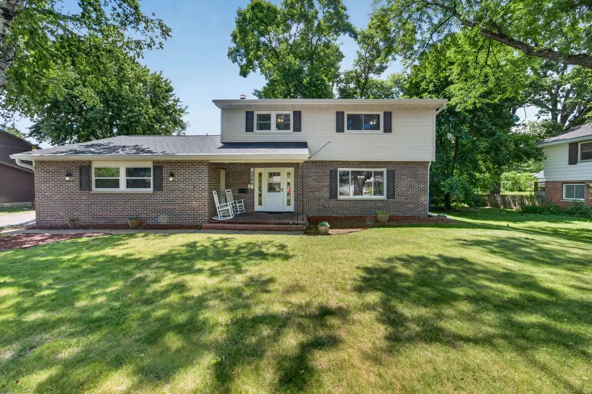 2206 Aspen Road, Madison, WI 53711 - #1