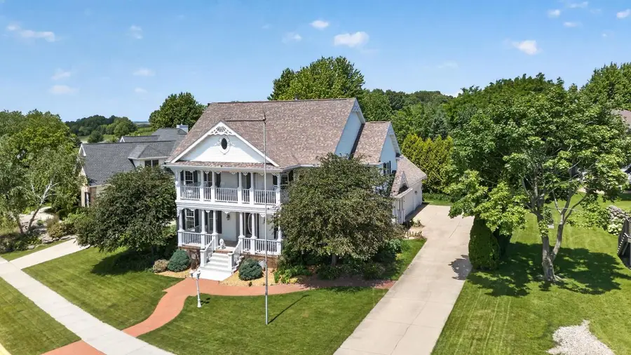 1614 Blue Ridge Trail, Waunakee, WI 53597 - #2