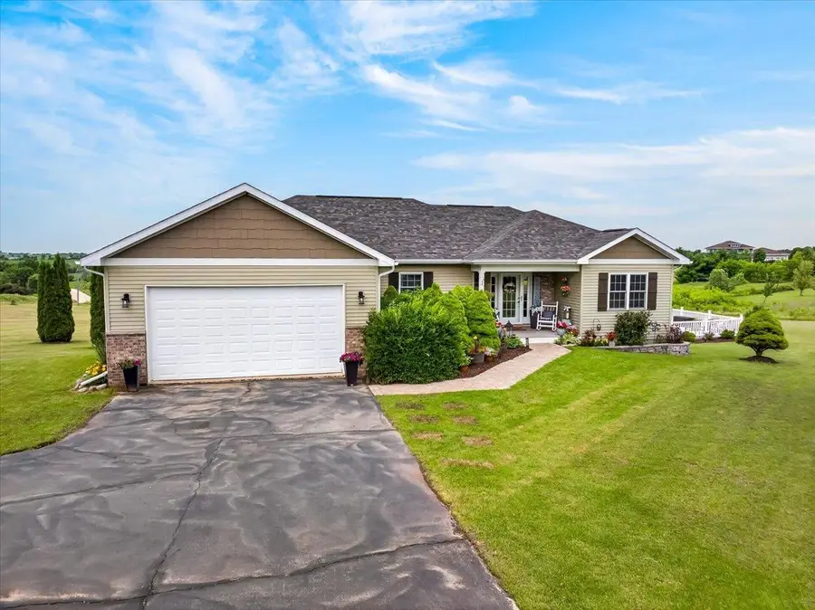 W7620 County Road H, New Glarus, WI 53574 - #3
