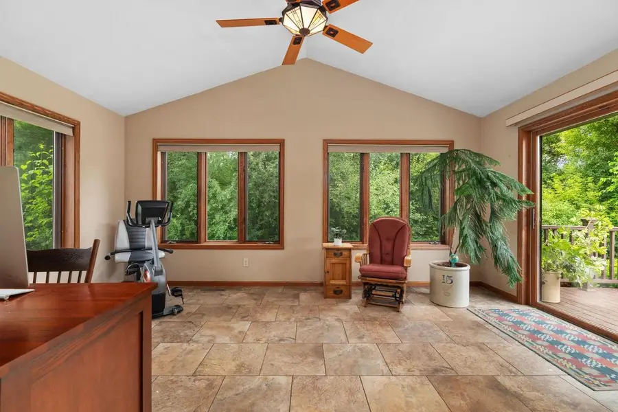 22 Stacy Lane, Madison, WI 53716 - #2