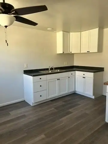 533 OAK Street, Madison, WI 53704
