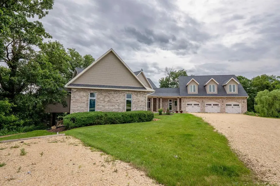 4526 County Road Q Road, Dodgeville, WI 53533 - #3