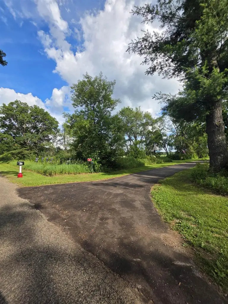 615 Gale Avenue, Wisconsin Dells, WI 53965 - #3