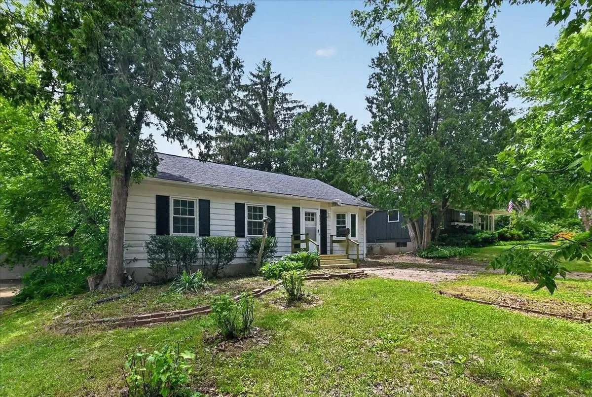 4345 Lilac Lane, Madison, WI 53711 - #1