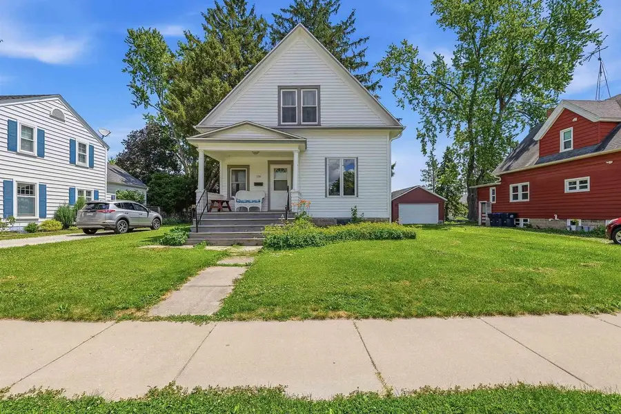 134 S Mill Street, Juneau, WI 53039 - #3