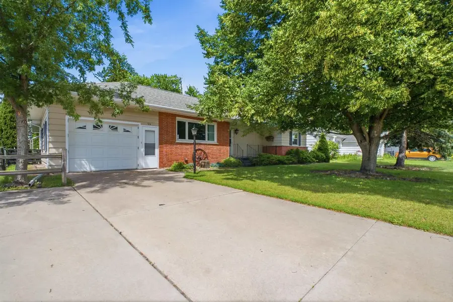 122 Harvard Street, Princeton, WI 54968 - #2