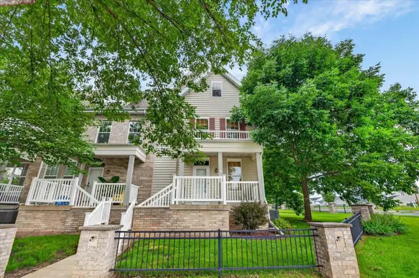 2779 Crinkle Root Drive, Fitchburg, WI 53711