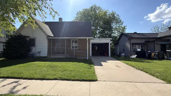 210 S Hubbard Street, Horicon, WI 53032