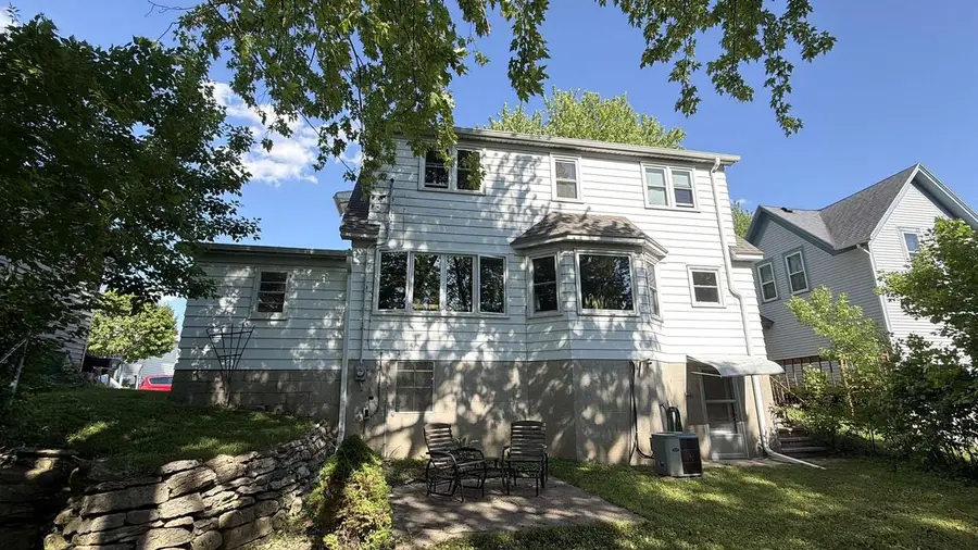 210 S Hubbard Street, Horicon, WI 53032 - #3