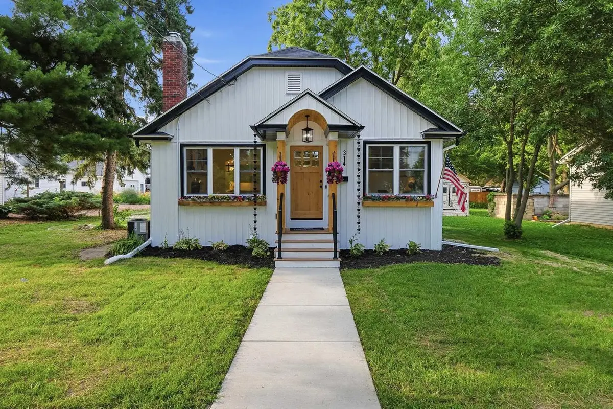 314 Van Deusen Street, Madison, WI 53715 - #1