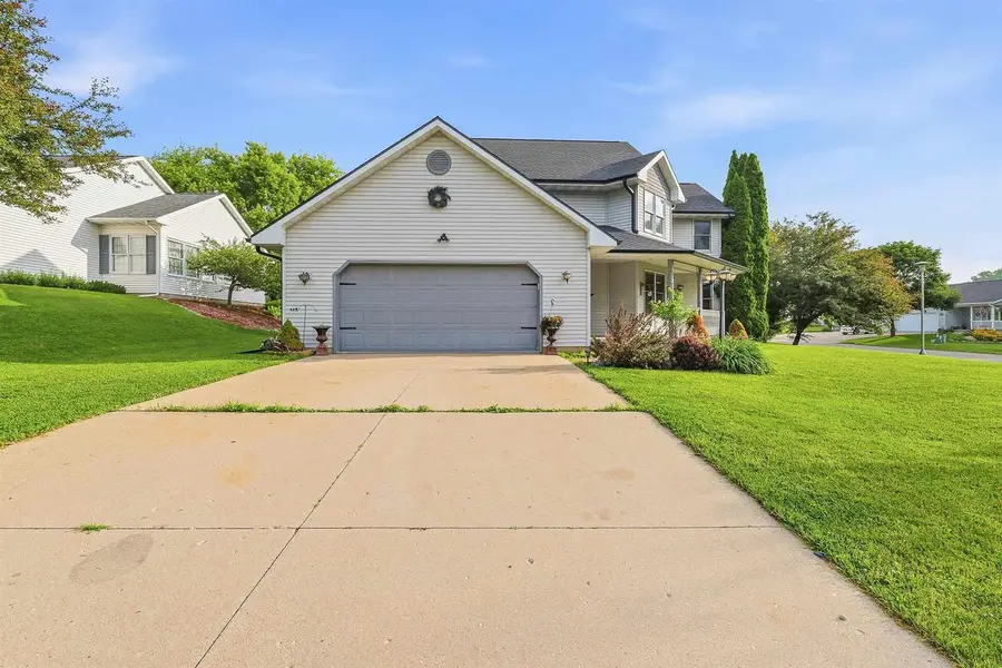 212 Webster Street, Beaver Dam, WI 53916 - #2