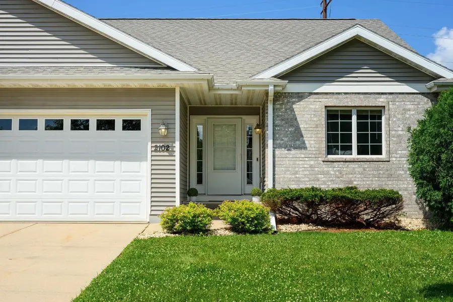 2102 Talc Trail, Madison, WI 53719 - #2