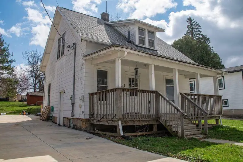 755 N Court Street, Platteville, WI 53818 - #2