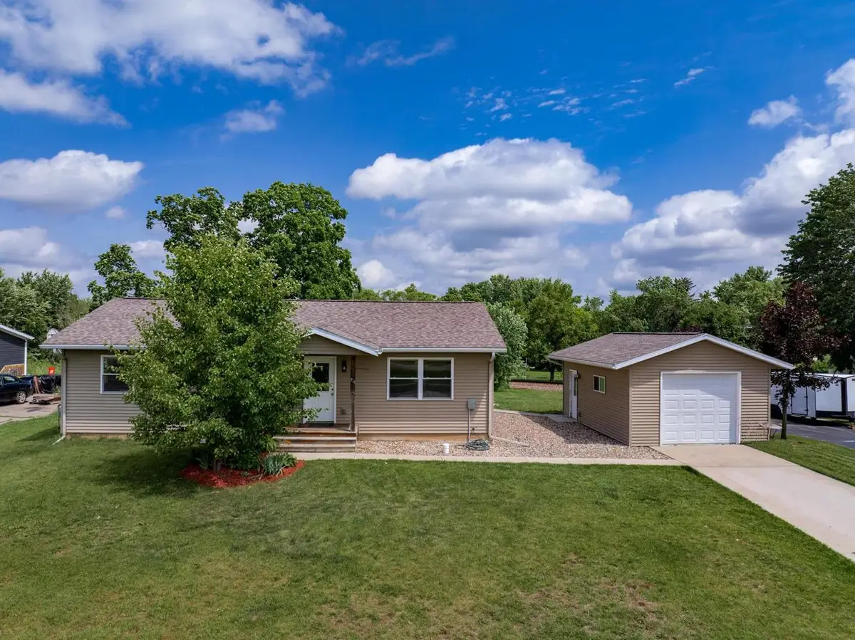 713 Martin Street, Mauston, WI 53948 - #1