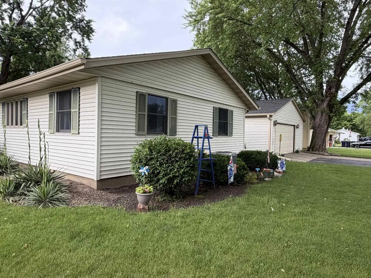 3414 Ruger Avenue, Janesville, WI 53546 - #1