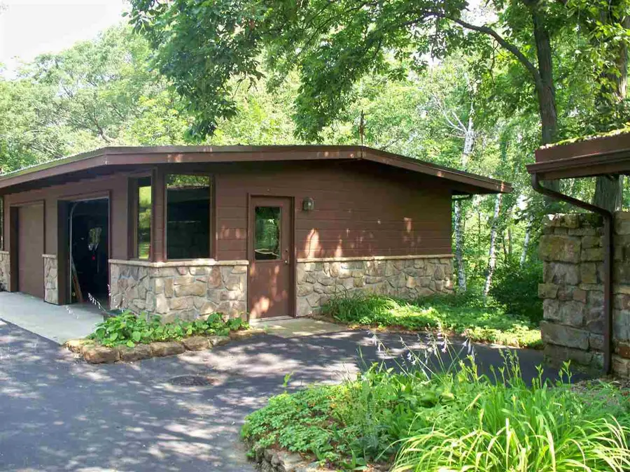5437 County Road Z, Spring Green, WI 53588 - #3