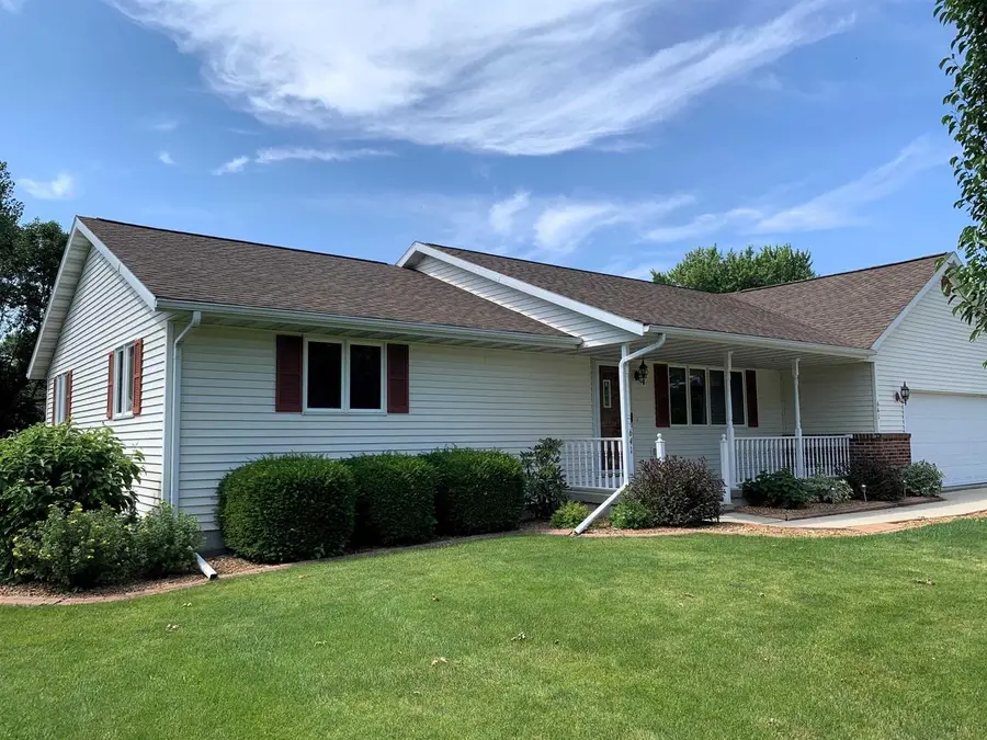641 Meadow Lane, Columbus, WI 53925 - #3