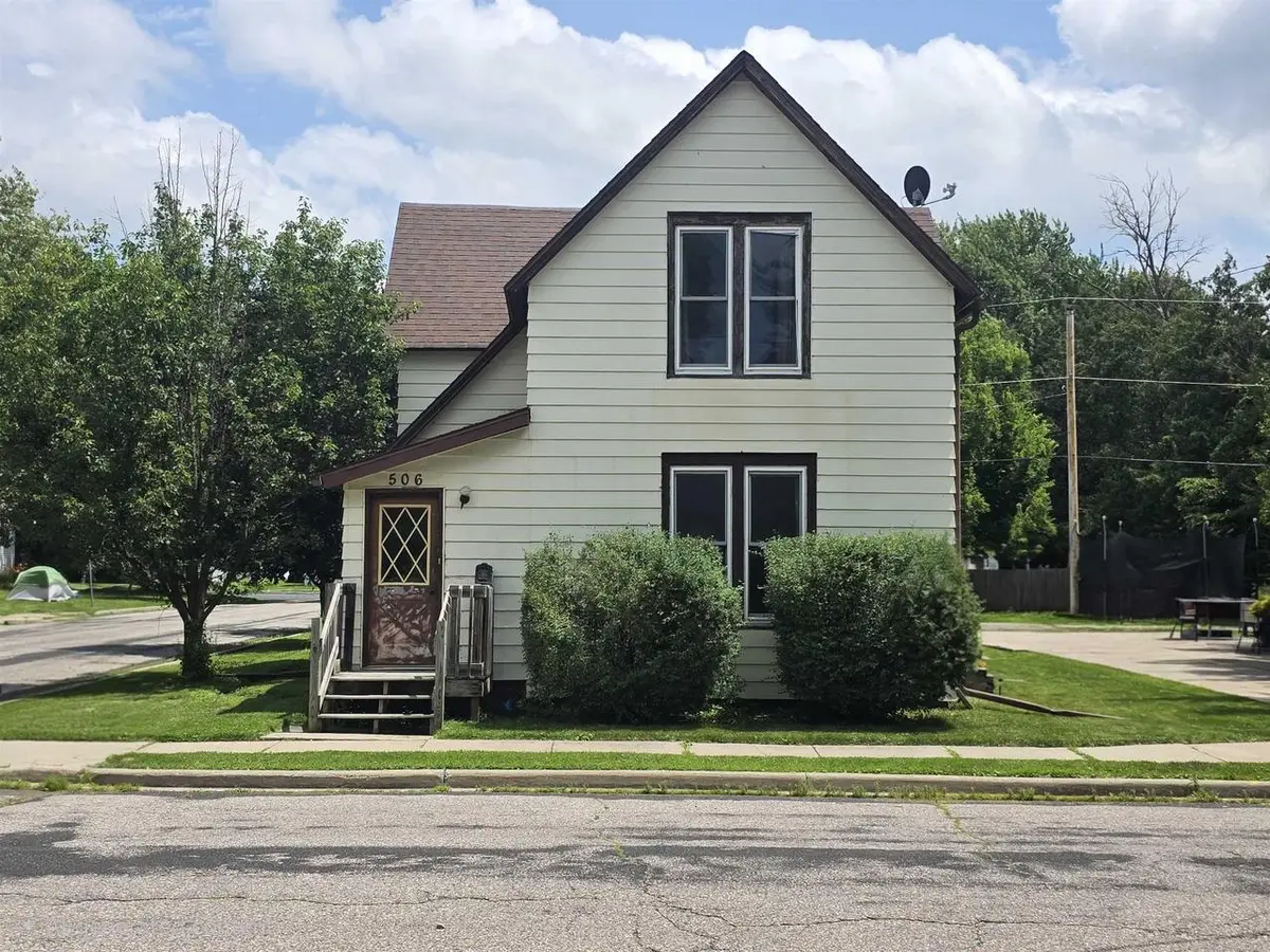 506 Juneau Avenue, Mauston, WI 53948 - #1