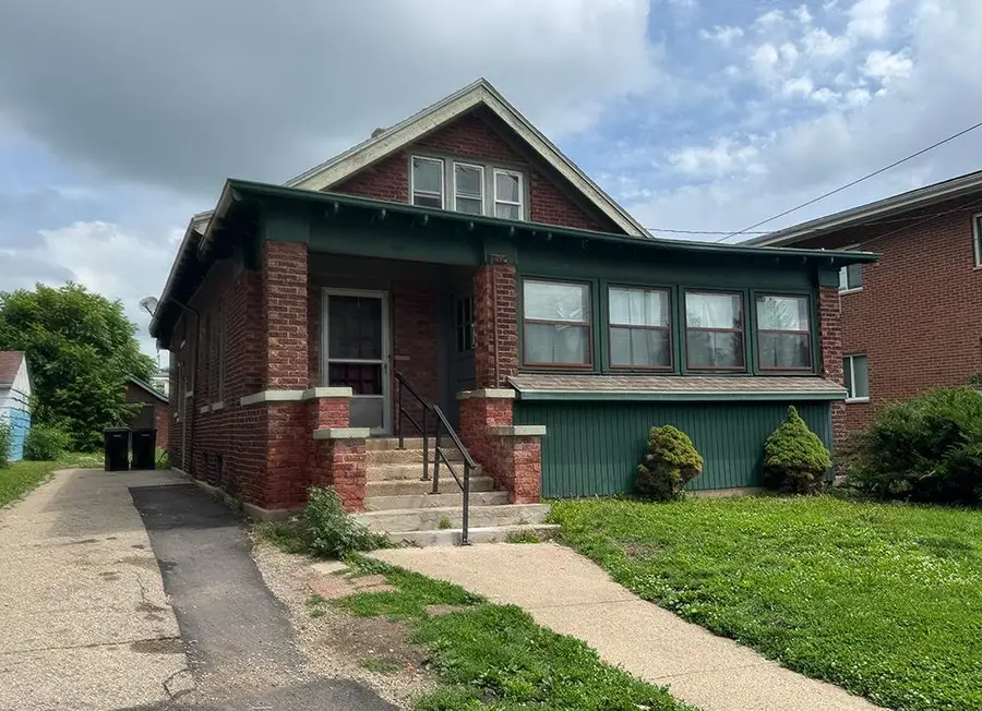 359 W Grand Avenue, Beloit, WI 53511 - #2