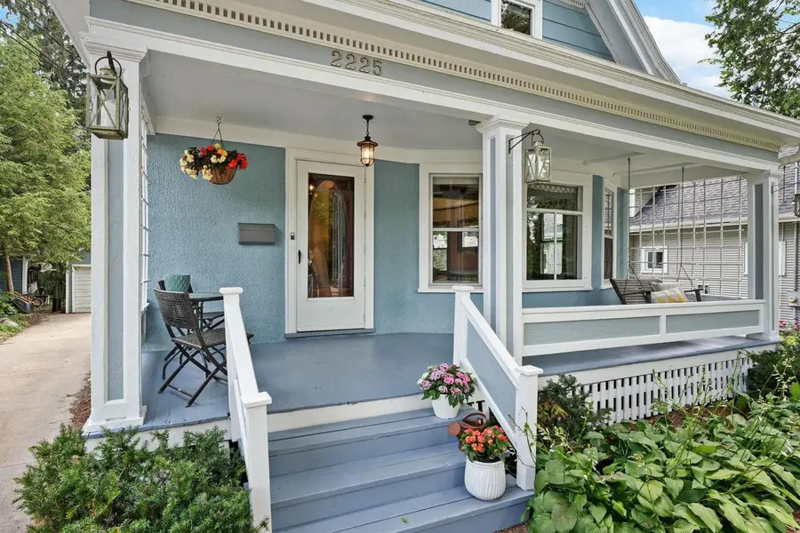 2225 Oakridge Avenue, Madison, WI 53704 - #2