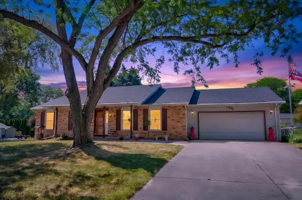 901 Eisenhower Road, Stoughton, WI 53589