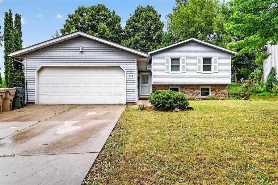 518 Seven Nations Drive, Madison, WI 53713 - #2