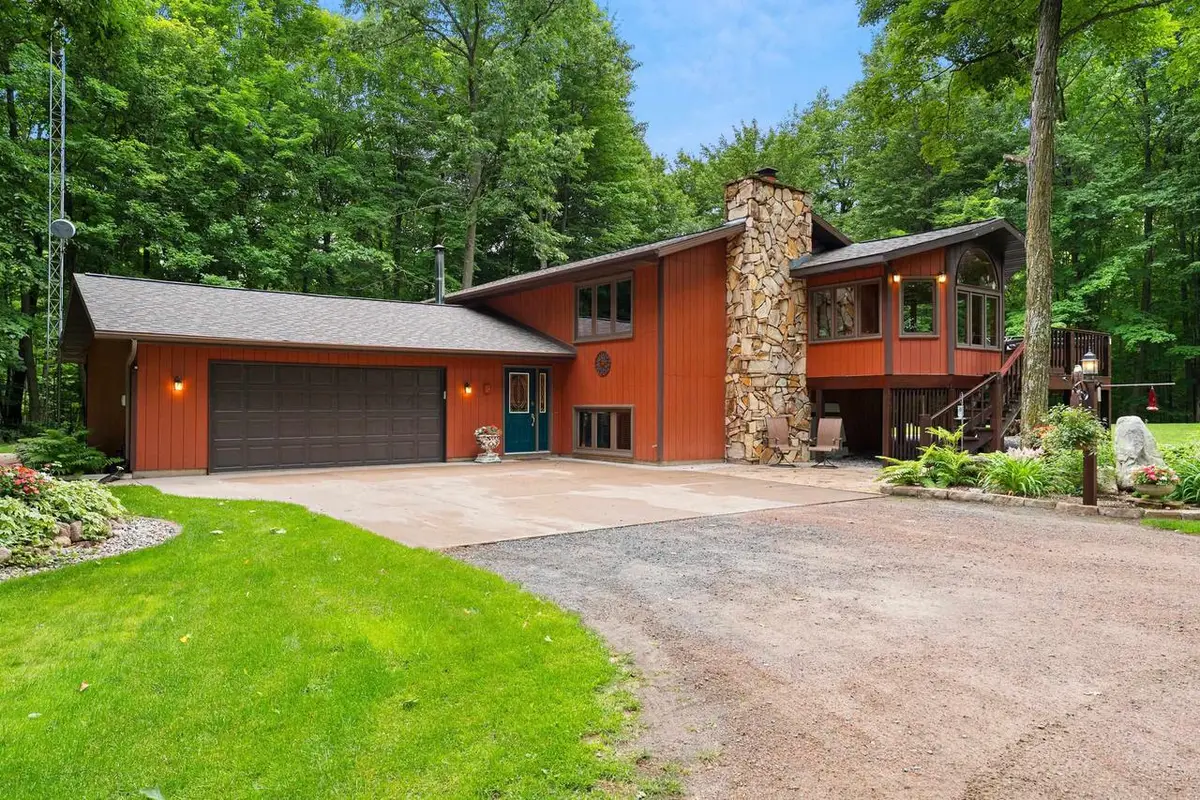 200800 Canopy Lane, Rosholt, WI 54473 - #1