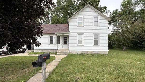 429 E Mullett Street, Portage, WI 53901