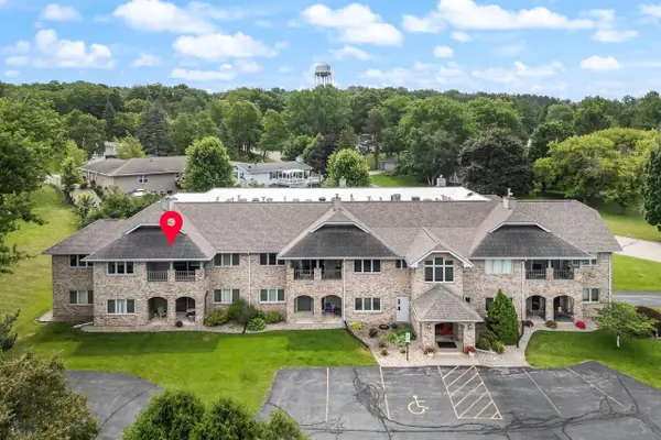 778 Hillside Terrace #L, Ripon, WI 54971