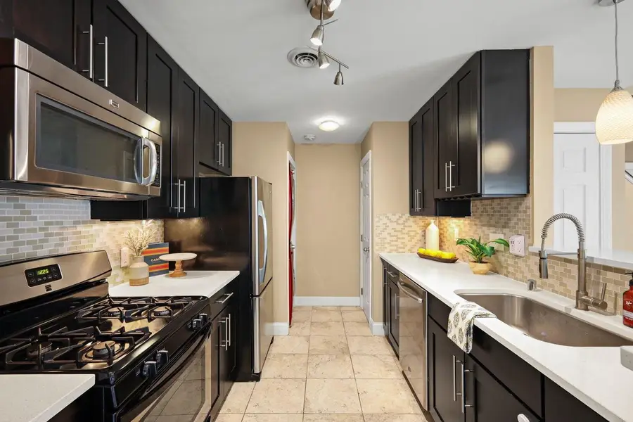 2884 Holborn Circle, Madison, WI 53718 - #3