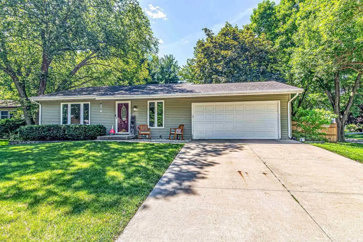 6921 Stratford Drive, Madison, WI 53719 - #1