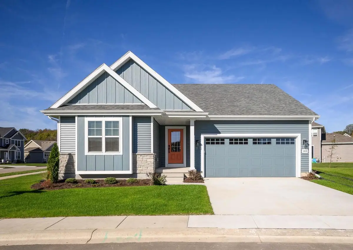 8059 Creek Crossing Way, Cross Plains, WI 53528 - #1