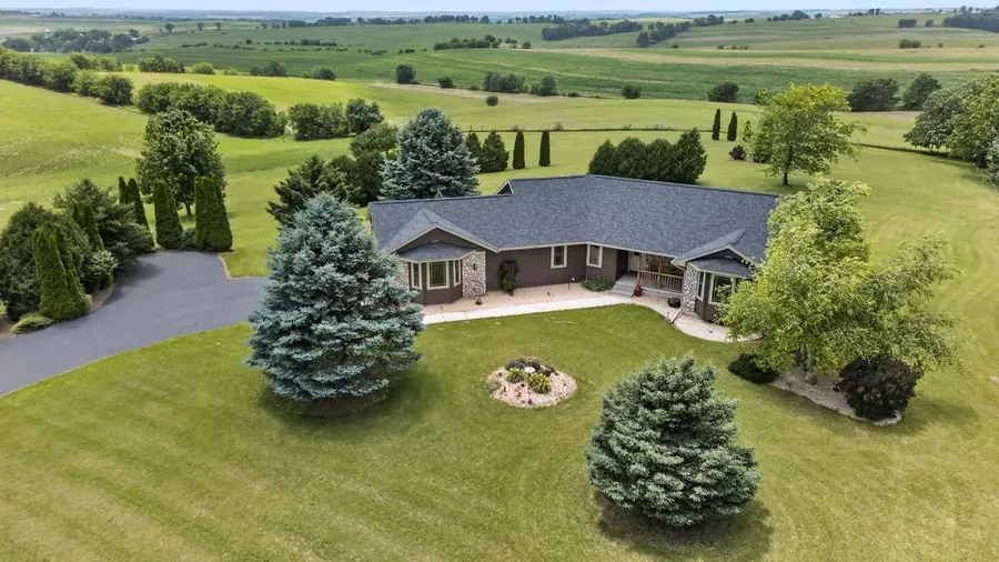 N7795 + L11 Panorama Road, Belleville, WI 53508 - #2