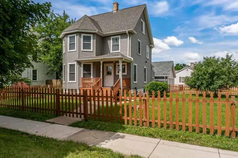 948 Harrison Avenue, Beloit, WI 53511 - #1