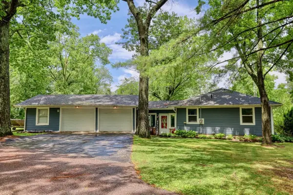 W10140 Schiefelbein Road, Poynette, WI 53955