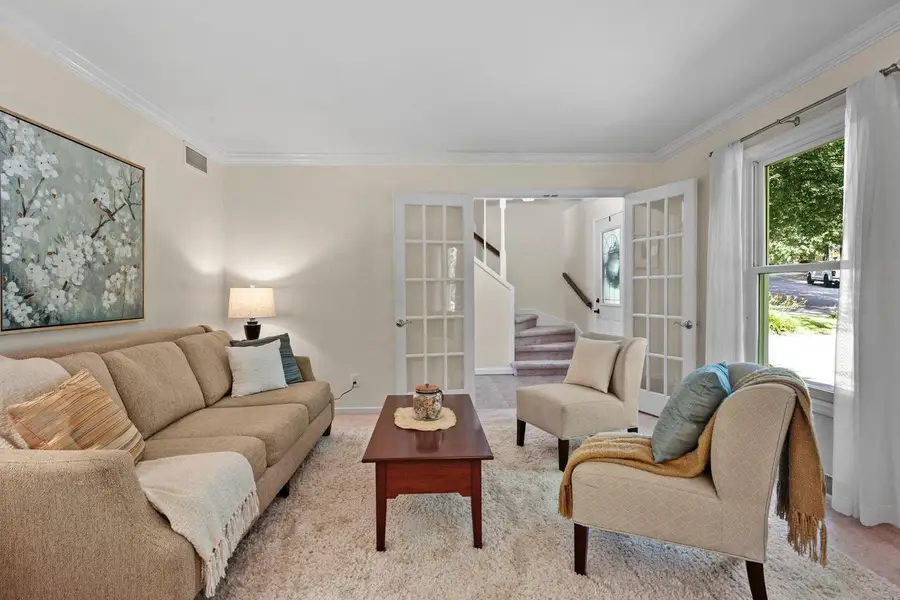 10 Stonecrest Circle, Madison, WI 53717 - #3