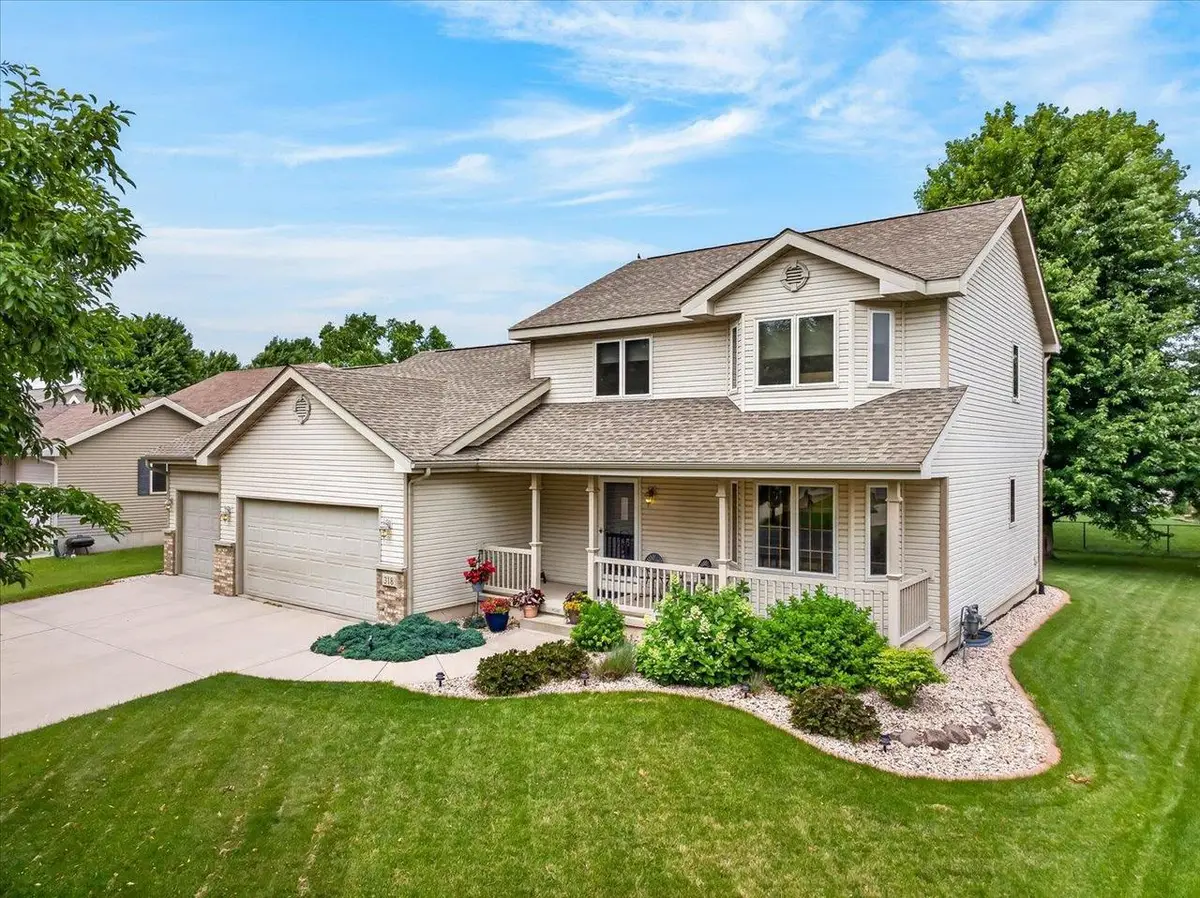 318 Burl Oak Drive, Deforest, WI 53532 - #1