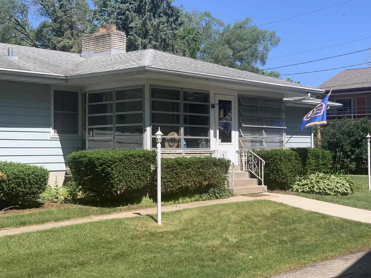 2834 Commercial Avenue, Madison, WI 53704 - #1