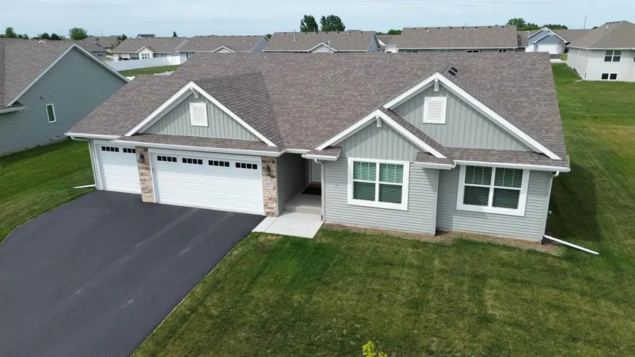 3687 CARDINAL Drive, Beloit, WI 53511 - #3