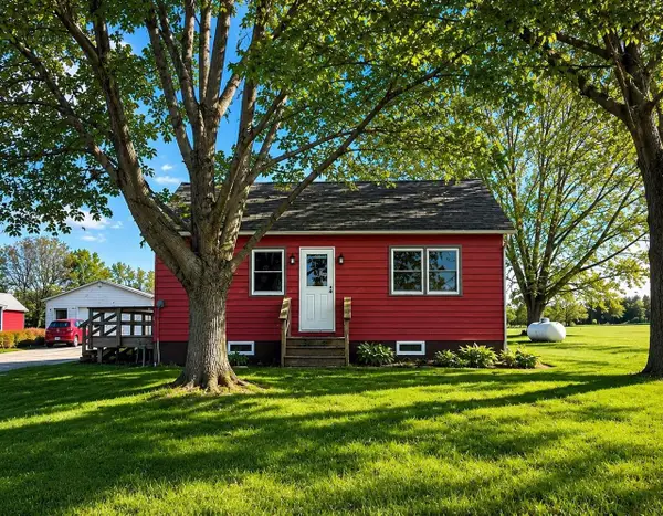 8403 E Highway 67, Clinton, WI 53525