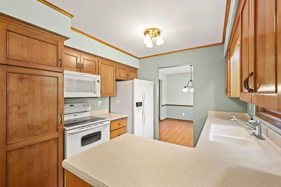7830 W Oakbrook Circle, Madison, WI 53717 - #2