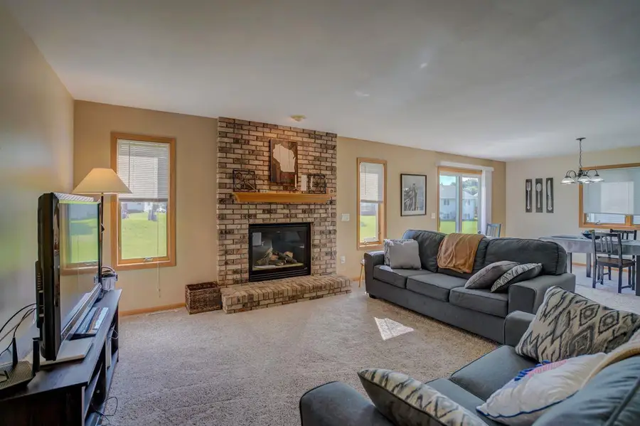 608-612 Burr Oak Avenue, Oregon, WI 53575 - #2