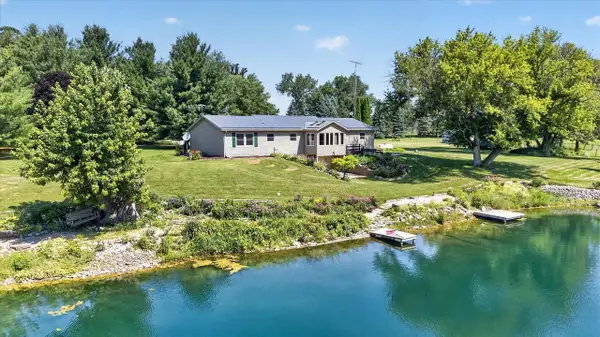 3817 S Carvers Rock Road, Avalon, WI 53505