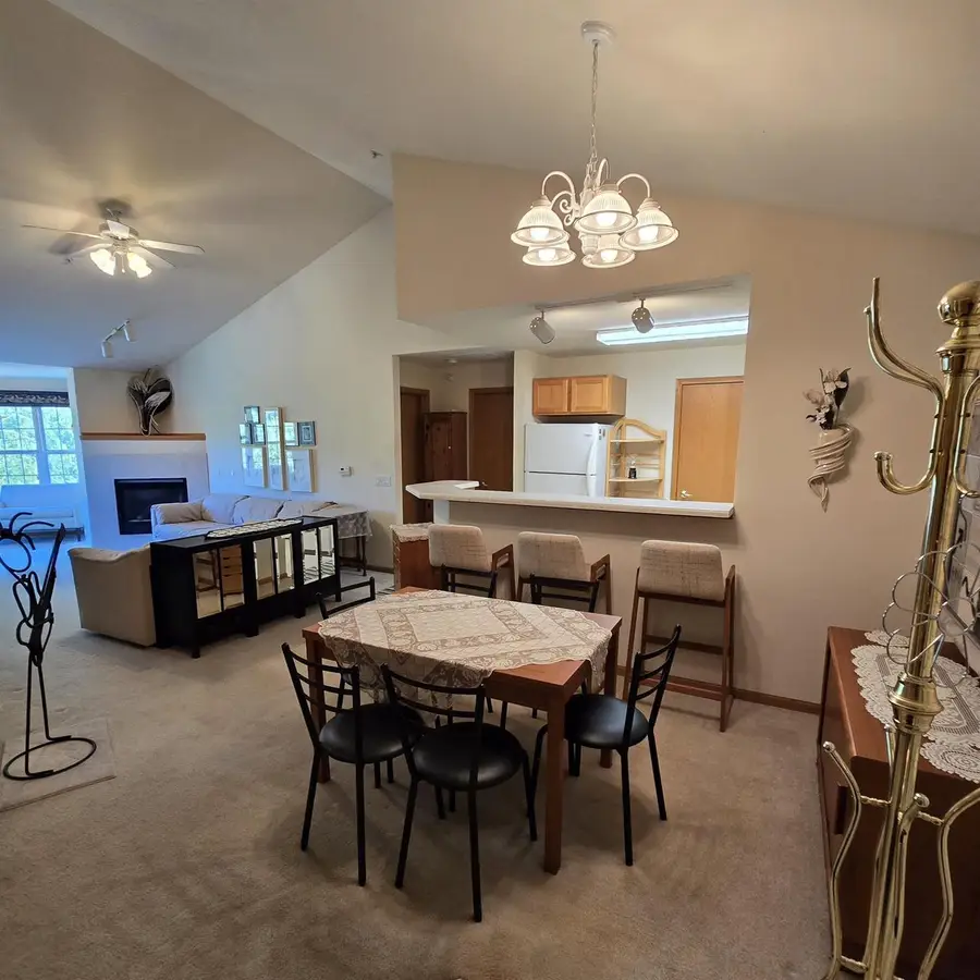 163 Shato Lane, Monona, WI 53716 - #3