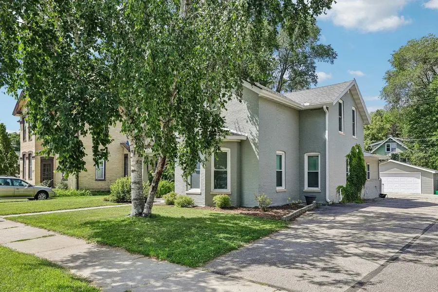 525 W Conant Street, Portage, WI 53901 - #3