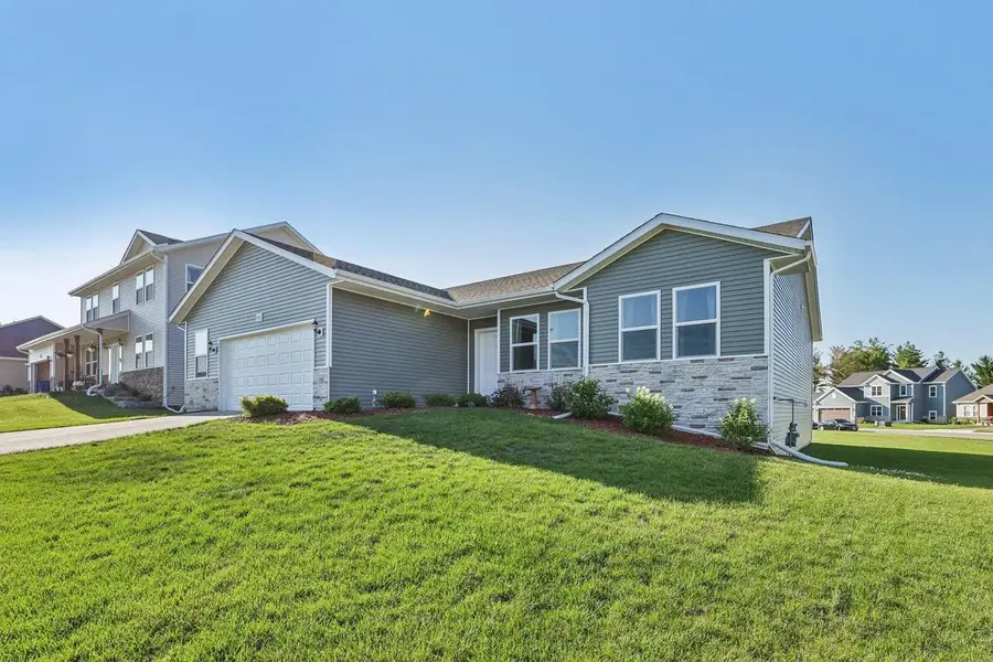 801 Margarets Way, Belleville, WI 53508 - #3